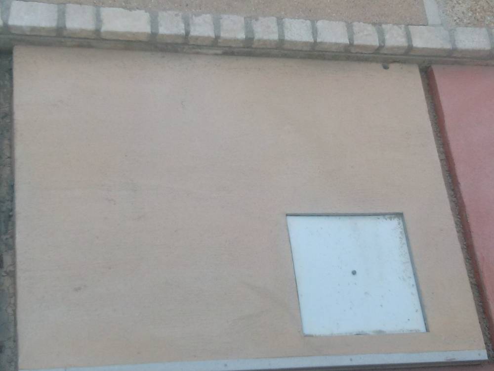 brut-beige